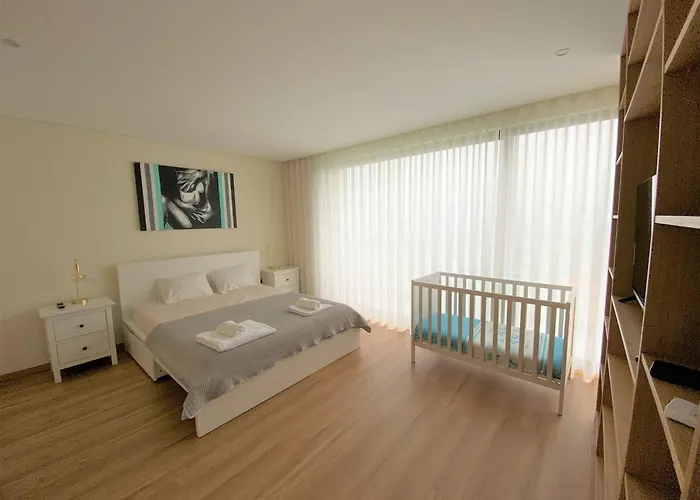 Esperanca Terrace Villa *